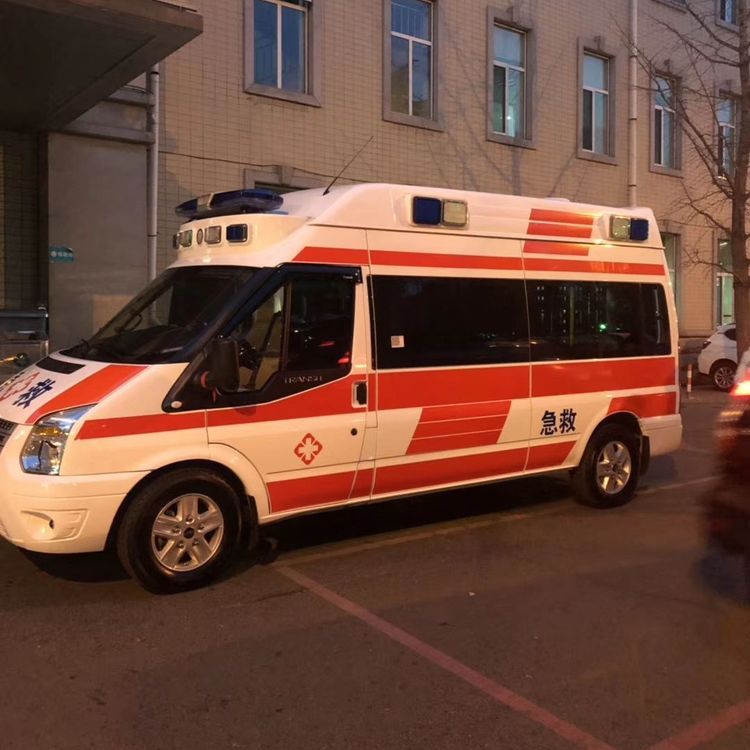 华坪夜间租赁救护车护送病人转院：安全转运的 8 大核心注意事项